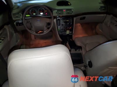 Zdjęcie 8 z 15 samochodu: 2005 VOLVO S80 2.5T VIN:YV1TS592851411893 - miniatura