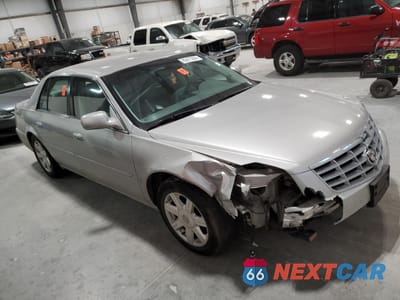 Czwarte zdjęcie samochodu z boku: 2007 CADILLAC DTS VIN:1G6KD57Y27U169769 - miniatura