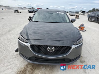 Piąte zdjęcie samochodu w środku: 2021 MAZDA 6 TOURING VIN:JM1GL1VM2M1616922 - miniatura