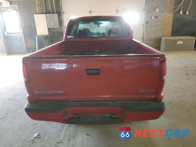 Zdjęcie 6 z 15 samochodu: 2000 GMC SONOMA VIN:1GTCS19W1Y8304827 - miniatura