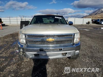Piąte zdjęcie samochodu w środku: 2013 CHEVROLET SILVERADO K1500 LT VIN:3GCPKSE78DG213810 - miniatura