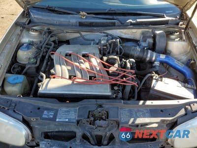 Zdjęcie 13 z 15 samochodu: 2001 VOLKSWAGEN GTI GLX VIN:9BWPG61J914048309 - miniatura