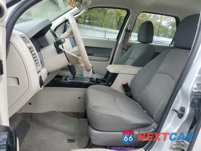 Zdjęcie 7 z 15 samochodu: 2009 MAZDA TRIBUTE I VIN:4F2CZ02729KM01239 - miniatura