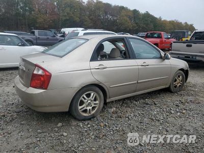 Trzecie zdjęcie samochodu z tyłu: 2004 KIA SPECTRA LX VIN:KNAFE121045029608 - miniatura
