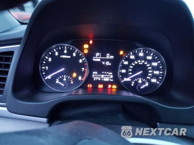 Zdjęcie 9 z 14 samochodu: 2017 HYUNDAI ELANTRA SE VIN:5NPD74LF0HH092522 - miniatura