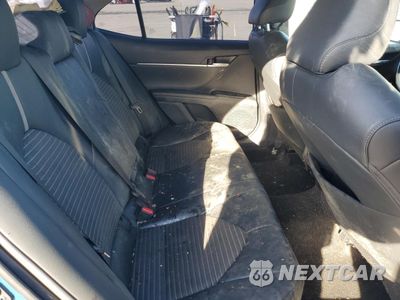Zdjęcie 10 z 12 samochodu: 2019 TOYOTA CAMRY L VIN:4T1B11HK5KU160562 - miniatura