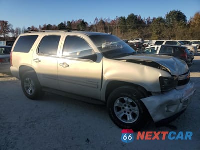 Czwarte zdjęcie samochodu z boku: 2007 CHEVROLET TAHOE K1500 VIN:1GNFK13067R285127 - miniatura