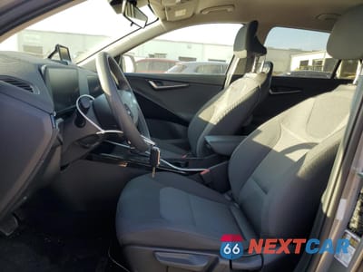 Zdjęcie 7 z 15 samochodu: 2024 KIA NIRO LX VIN:KNDCP3LE2R5121629 - miniatura
