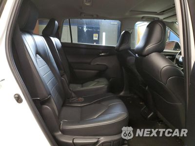 Zdjęcie 11 z 14 samochodu: 2023 TOYOTA HIGHLANDER L VIN:5TDKDRAH9PS009065 - miniatura