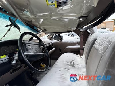 Zdjęcie 8 z 9 samochodu: 1996 FORD F150 VIN:2FTEF14N9TCA13875 - miniatura