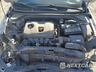 Zdjęcie 13 z 14 samochodu: 2018 HYUNDAI ELANTRA SE VIN:5NPD74LF3JH350635 - miniatura