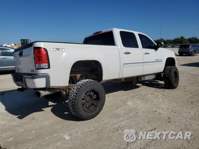 Trzecie zdjęcie samochodu z tyłu: 2014 GMC SIERRA K2500 DENALI VIN:1GT125E88EF131790 - miniatura