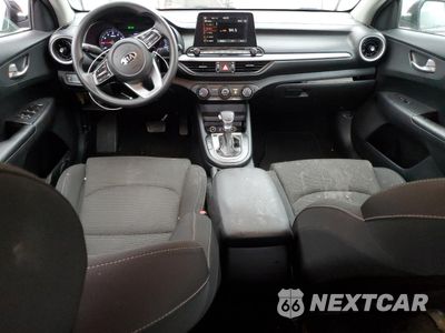 Zdjęcie 8 z 14 samochodu: 2020 KIA FORTE FE VIN:3KPF24ADXLE152442 - miniatura