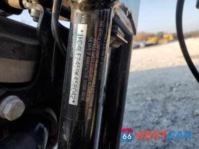 Zdjęcie 9 z 9 samochodu: 2009 HARLEY-DAVIDSON XL883 N VIN:1HD4LE2459K458042 - miniatura