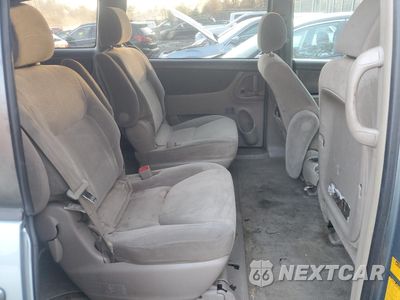 Zdjęcie 12 z 16 samochodu: 2008 TOYOTA SIENNA CE VIN:5TDZK23C28S215763 - miniatura