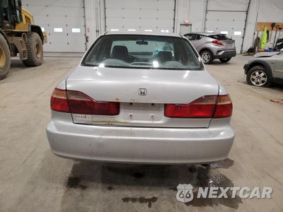 Zdjęcie 6 z 14 samochodu: 2000 HONDA ACCORD LX VIN:1HGCG6551YA103726 - miniatura