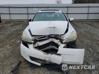 Piąte zdjęcie samochodu w środku: 2004 HONDA ACCORD EX VIN:1HGCM56824A034664 - miniatura