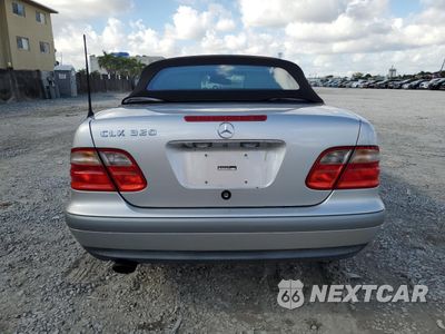 Zdjęcie 6 z 14 samochodu: 1999 MERCEDES-BENZ CLK 320 VIN:WDBLK65G4XT013857 - miniatura
