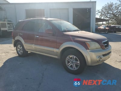 Czwarte zdjęcie samochodu z boku: 2005 KIA SORENTO EX VIN:KNDJD733455399898 - miniatura
