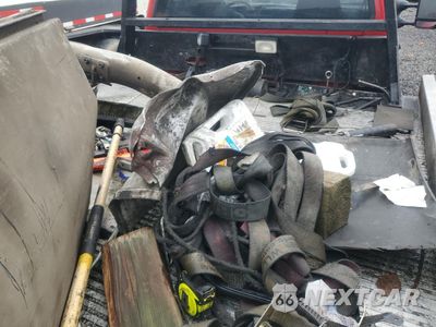 Zdjęcie 6 z 12 samochodu: 2004 FORD F550 SUPER DUTY VIN:1FDAF57P44EA78627 - miniatura