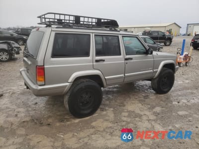 Trzecie zdjęcie samochodu z tyłu: 2001 JEEP CHEROKEE CLASSIC VIN:1J4FF58S21L516673 - miniatura