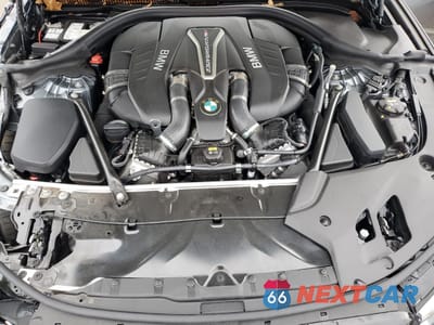 Zdjęcie 13 z 15 samochodu: 2018 BMW M550XI VIN:WBAJB9C54JB286707 - miniatura