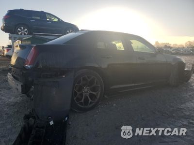 Trzecie zdjęcie samochodu z tyłu: 2017 CHRYSLER 300 S VIN:2C3CCABG8HH577150 - miniatura