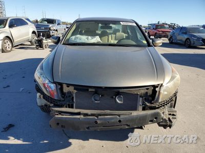 Piąte zdjęcie samochodu w środku: 2008 HONDA ACCORD LX VIN:1HGCP263X8A035643 - miniatura