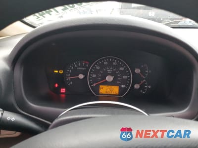 Zdjęcie 9 z 16 samochodu: 2009 KIA RONDO BASE VIN:KNAFG528097222142 - miniatura