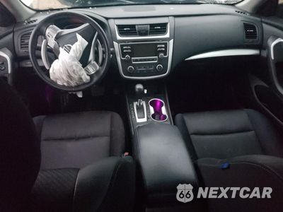 Zdjęcie 8 z 14 samochodu: 2016 NISSAN ALTIMA 2.5 VIN:1N4AL3AP3GC262988 - miniatura