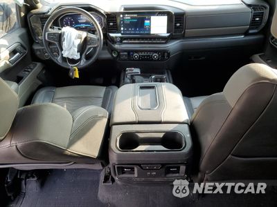 Zdjęcie 8 z 15 samochodu: 2022 CHEVROLET SILVERADO K1500 ZR2 VIN:3GCUDHEL6NG611984 - miniatura