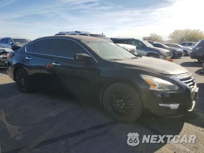 Czwarte zdjęcie samochodu z boku: 2015 NISSAN ALTIMA 2.5 VIN:1N4AL3AP1FC460970 - miniatura