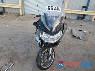 Drugie zdjęcie samochodu z przodu: 2012 BMW R1200 RT VIN:WB1044008CZW21494 - miniatura