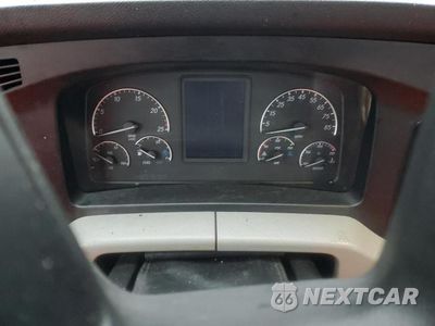 Zdjęcie 8 z 10 samochodu: 2021 FREIGHTLINER CASCADIA 116 VIN:3AKJHTDV8MSMR0242 - miniatura