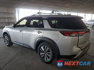 Drugie zdjęcie samochodu z przodu: 2024 NISSAN PATHFINDER SL VIN:5N1DR3CA7RC212415 - miniatura