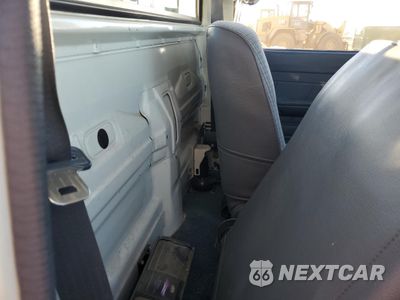 Zdjęcie 10 z 14 samochodu: 1992 TOYOTA PICKUP 1/2 TON SHORT WHEELBASE DLX VIN:JT4VN01D3N0005595 - miniatura