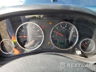 Zdjęcie 9 z 13 samochodu: 2013 JEEP WRANGLER UNLIMITED SAHARA VIN:1C4BJWEG8DL611848 - miniatura