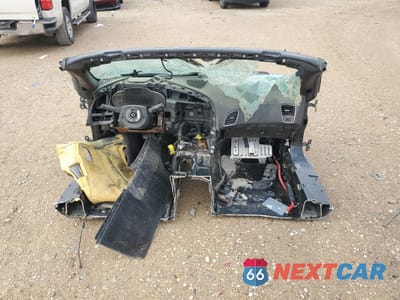 Zdjęcie 6 z 11 samochodu: 2017 CHEVROLET CORVETTE STINGRAY Z51 3LT VIN:1G1YM2D78H5104222 - miniatura