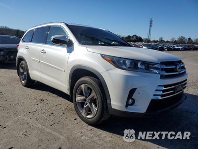 Czwarte zdjęcie samochodu z boku: 2019 TOYOTA HIGHLANDER LIMITED VIN:5TDDZRFH7KS704432 - miniatura