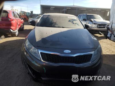 Piąte zdjęcie samochodu w środku: 2013 KIA OPTIMA LX VIN:5XXGM4A79DG237791 - miniatura