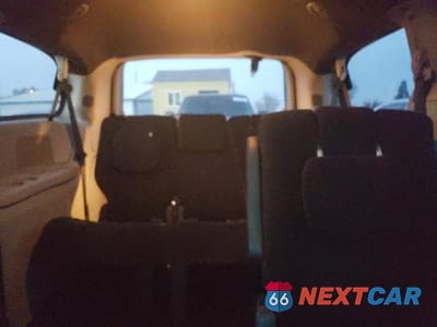 Zdjęcie 10 z 13 samochodu: 2014 DODGE GRAND CARAVAN SE VIN:2C4RDGBGXER187887 - miniatura