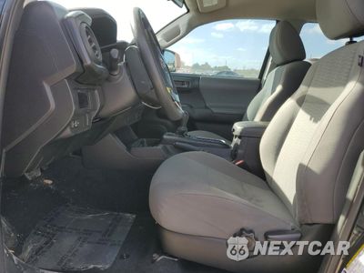 Zdjęcie 7 z 14 samochodu: 2017 TOYOTA TACOMA DOUBLE CAB VIN:5TFAX5GN1HX084010 - miniatura