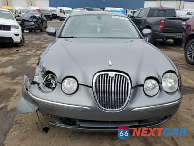 Piąte zdjęcie samochodu w środku: 2005 JAGUAR S-TYPE VIN:SAJWA01T85FN20890 - miniatura