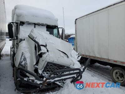 2019 VOLVO VN VNL ZV4NC9EH6KN903411 - główne zdjęcie licytacji z USA - miniatura