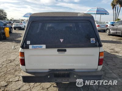 Zdjęcie 6 z 12 samochodu: 1989 TOYOTA PICKUP 1/2 TON SHORT WHEELBASE VIN:JT4RN81R5K0006528 - miniatura