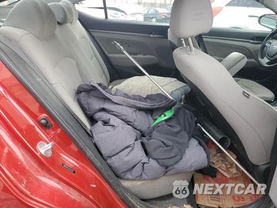 Zdjęcie 10 z 12 samochodu: 2018 HYUNDAI ELANTRA SEL VIN:5NPD84LF0JH311076 - miniatura