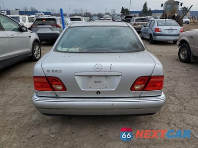 Zdjęcie 6 z 12 samochodu: 1999 MERCEDES-BENZ E 320 VIN:WDBJF65H1XA937396 - miniatura