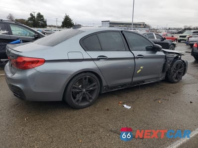 Trzecie zdjęcie samochodu z tyłu: 2018 BMW M550XI VIN:WBAJB9C54JB286707 - miniatura