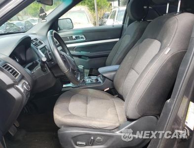 Zdjęcie 7 z 14 samochodu: 2017 FORD EXPLORER XLT VIN:1FM5K8D83HGC26658 - miniatura