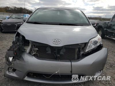 Piąte zdjęcie samochodu w środku: 2011 TOYOTA SIENNA LE VIN:5TDKK3DC4BS172055 - miniatura